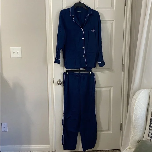 Lauren Ralph Lauren navy/white piping long sleeve notch collar button up pj set - Picture 1 of 10